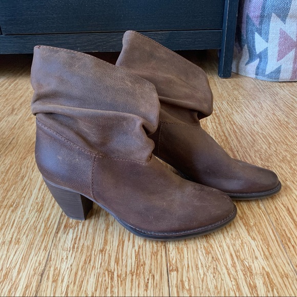 Steven by Steve Madden Welded Bootie - Picture 2 of 7